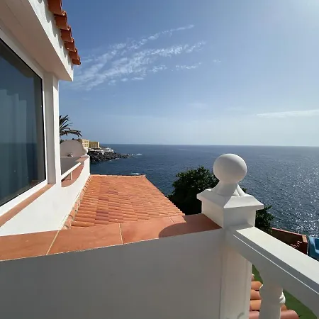 Blanca Villa *